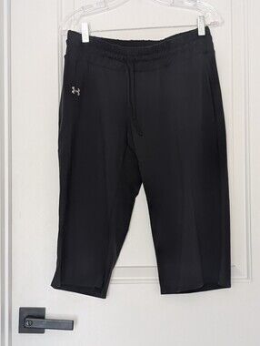 UNDER ARMOUR | All Season Wide leg Cropped Pants | Women's Size Small